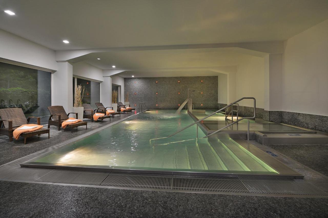 יאנסקה לזנה Omnia Hotel Relax & Wellness מראה חיצוני תמונה