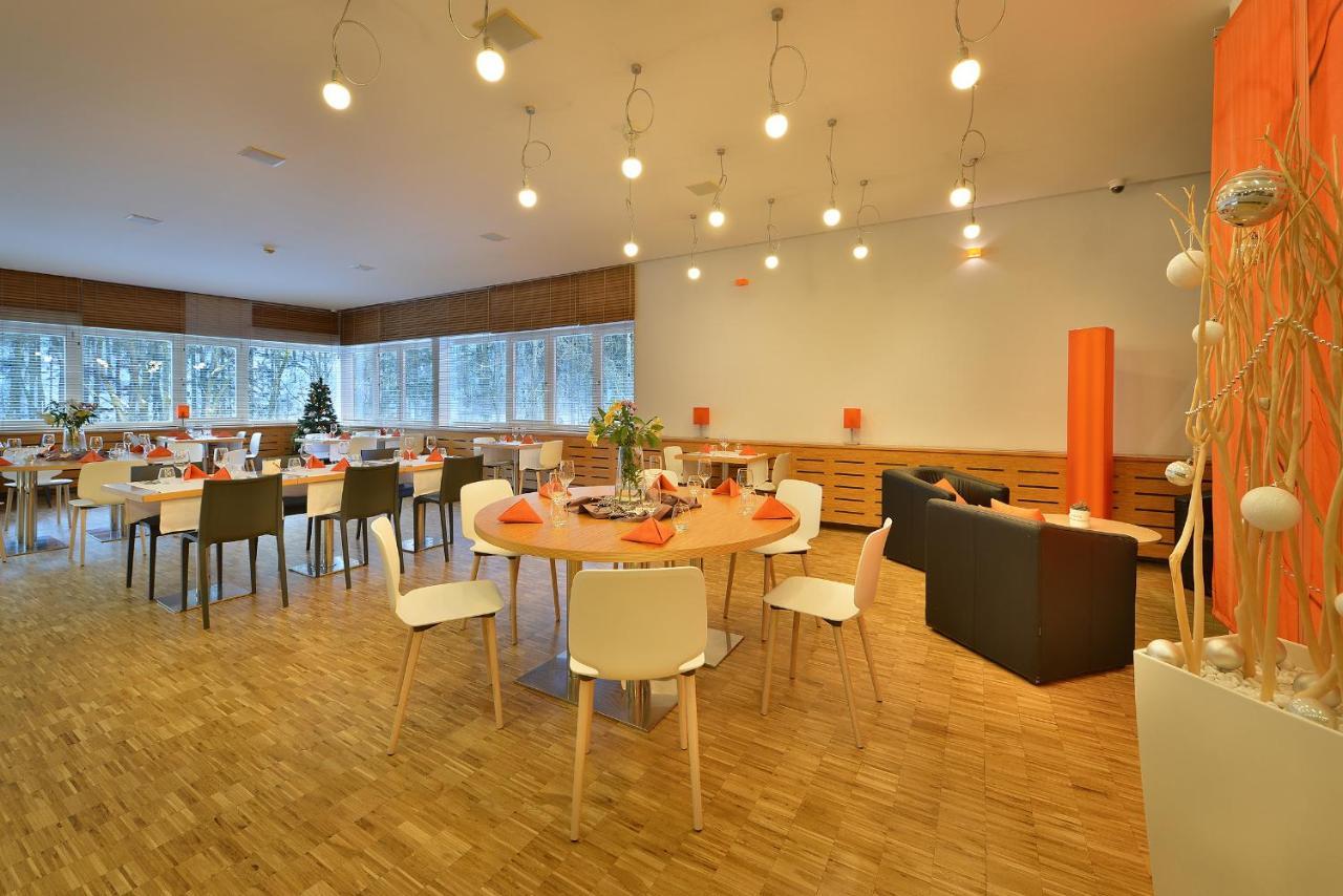 יאנסקה לזנה Omnia Hotel Relax & Wellness מראה חיצוני תמונה
