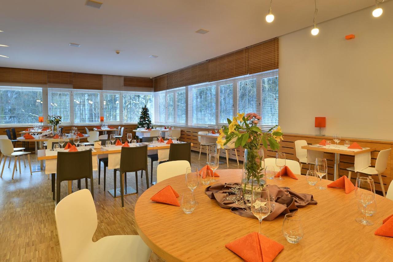 יאנסקה לזנה Omnia Hotel Relax & Wellness מראה חיצוני תמונה