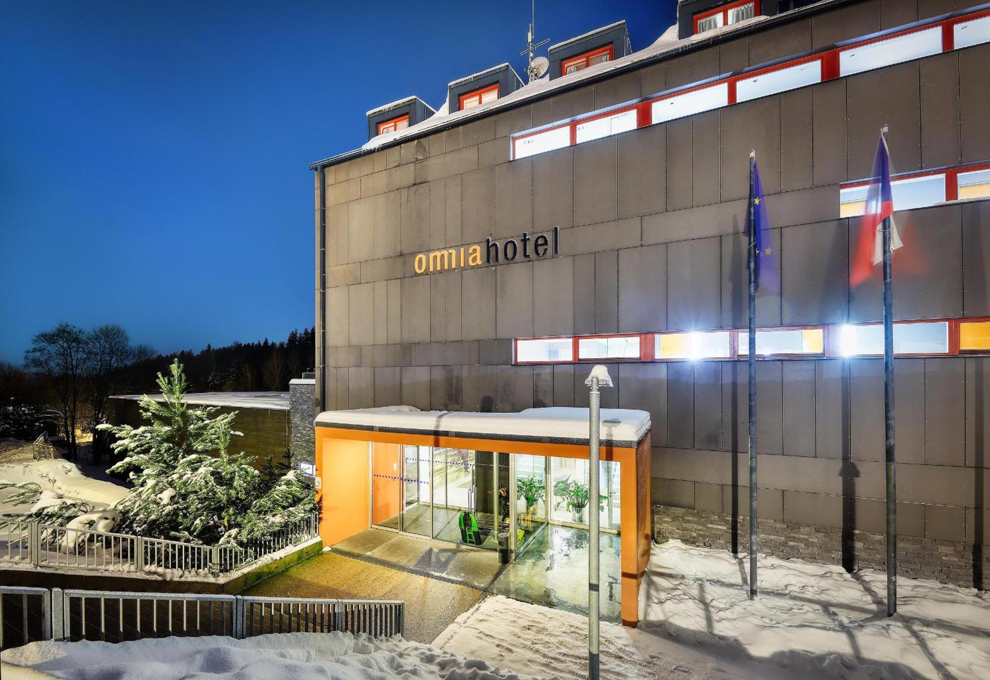 יאנסקה לזנה Omnia Hotel Relax & Wellness מראה חיצוני תמונה